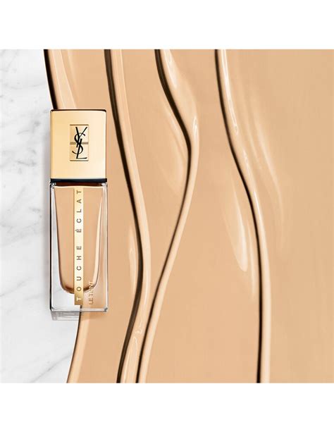 yves saint laurent fondotinta con pennello|Le Teint Touche Éclat Foundation .